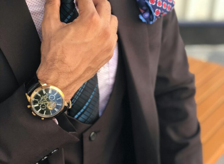 Slide titled “Principles of Coaching” explaining that the coach is not the expert, the coachee chooses their own path, and coaching builds self-awareness and responsibility through thinking aloud.